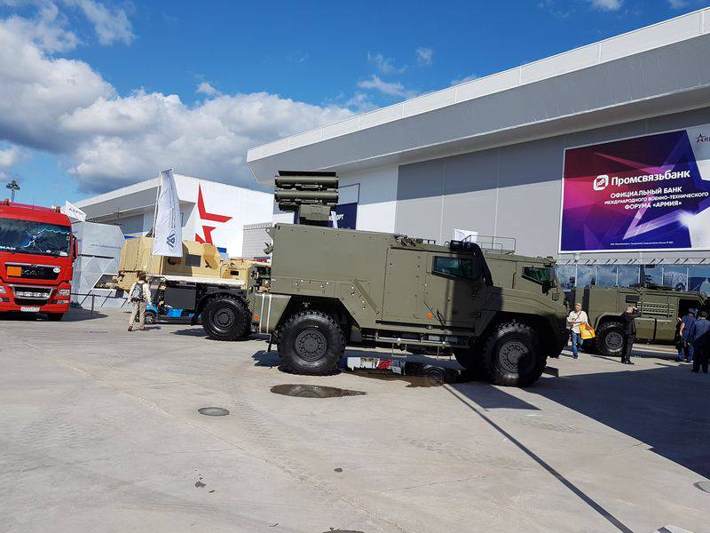 АРМИЯ-2018